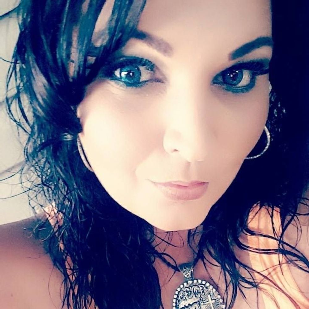 Meet your Posher, Jeanetta